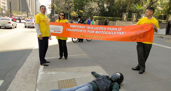 GF Express em ação de segurança no trânsito